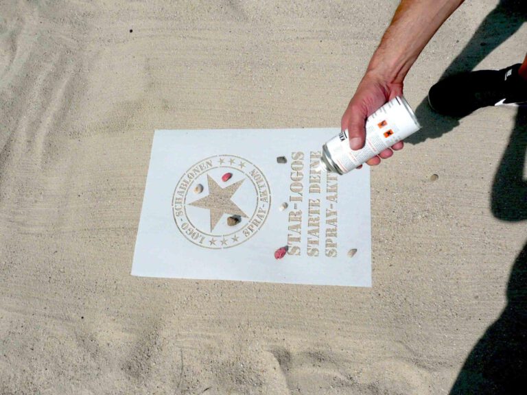 Kreidespray-Aktion am Strand: