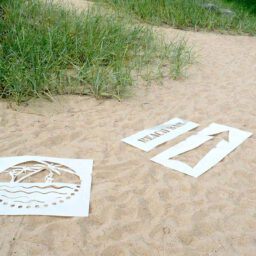 Kreidespray-Aktion am Strand: Schanlonen