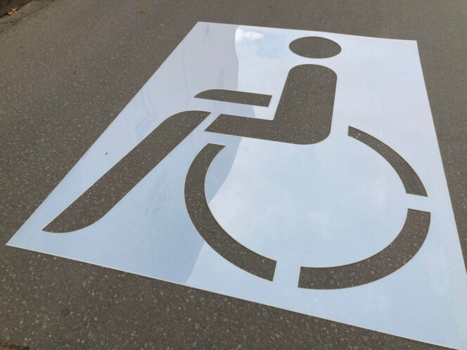 Schablone Behinderten-Parkplatz Kunststoff 1.5-mm 02